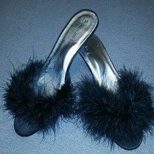 New JACQUES LEVINE womens 7 M rabbit slipper shoe